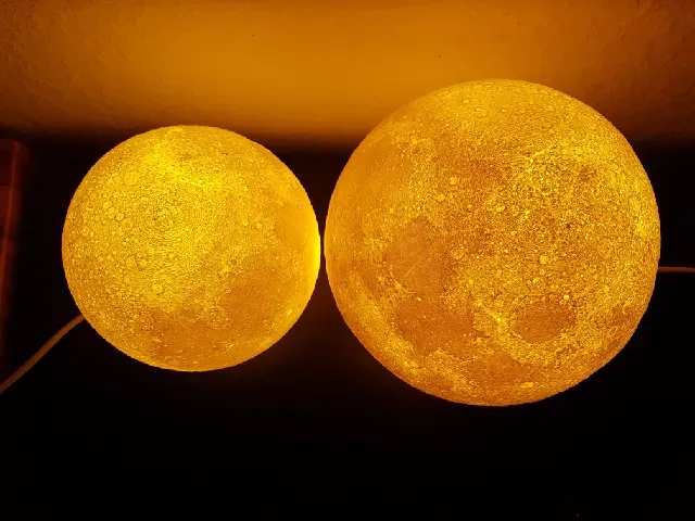 Moon Lamp — Image 2 of 13