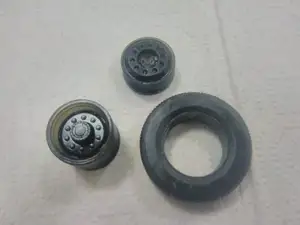 Icarus 280 Bus Rims and Tyre