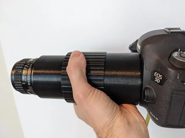 62-150mm variable macro extension tube (Canon EF/EF-S)