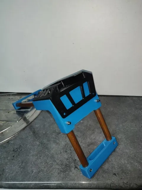 Yet Another (Heavy Duty) Brompton Front Rack — Image 3 of 8