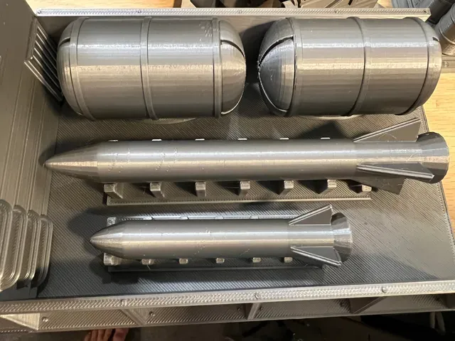 Missile Cargo Load — Image 6 of 20