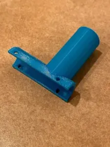 Pvc pipe insert to attach a hose