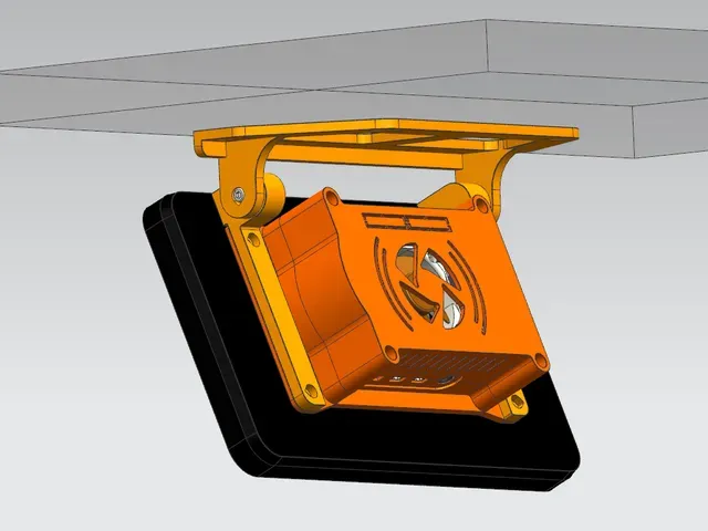 Plate mounting bracket for 7" touchscreen case — Image 4 of 5