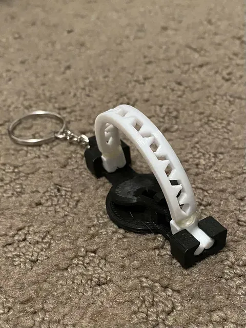 Mini bear trap keychain remix — Image 7 of 11