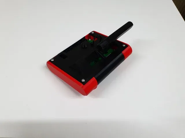 Slim Pivoting Display Housing for the Ender 3 & 5 — Фото 12 из 30