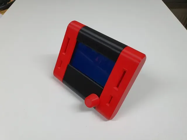 Slim Pivoting Display Housing for the Ender 3 & 5 — Фото 13 из 30