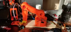 Bras robotique 5 degrés de liberté