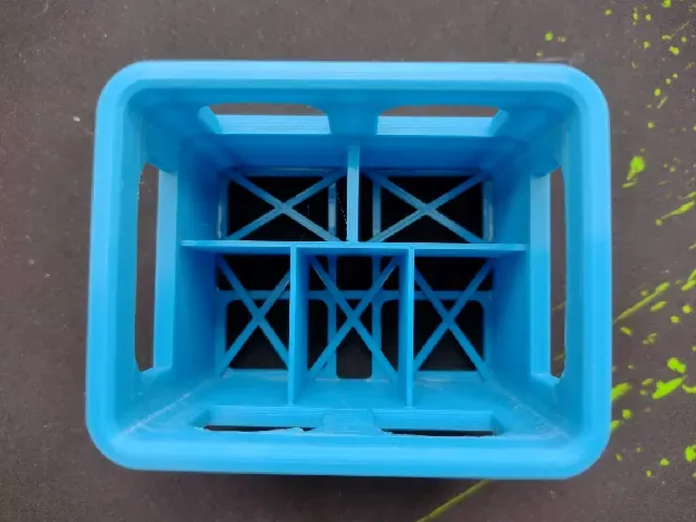 Customizable & stackable beer crate for all types of batteries — Image 11 of 14