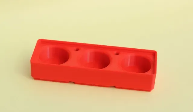 Gridfinity box for superglue bottles — Image 2 of 2
