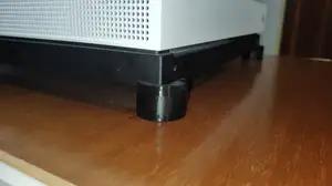 Simple Xbox One/One s stand