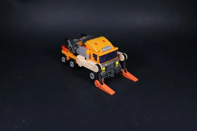 Garbage Truck Arms for Transformers AotP Animated Wreck Gar — Фото 2 из 13