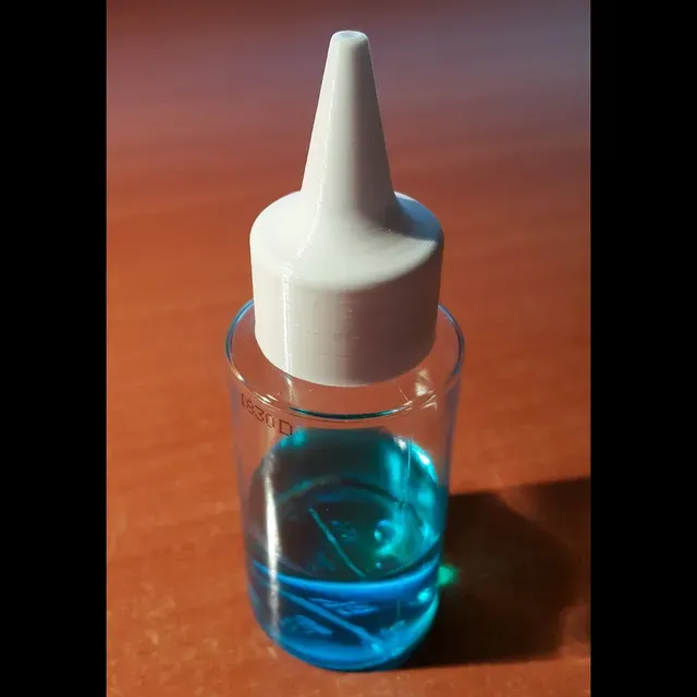 Bouchon Verseur à vis paramétrique - Parametric Pouring Cap for Bottle — Фото 8 из 9