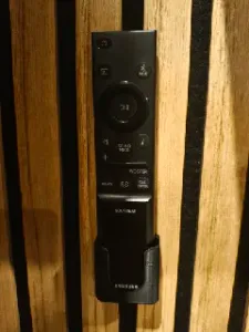 Samsung soundbar remote control holder