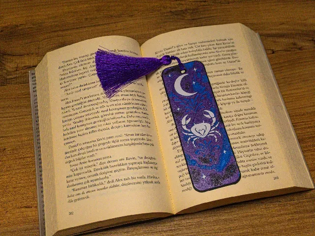 Cancer Hueforge Bookmark - Zodiac — Image 4 of 4