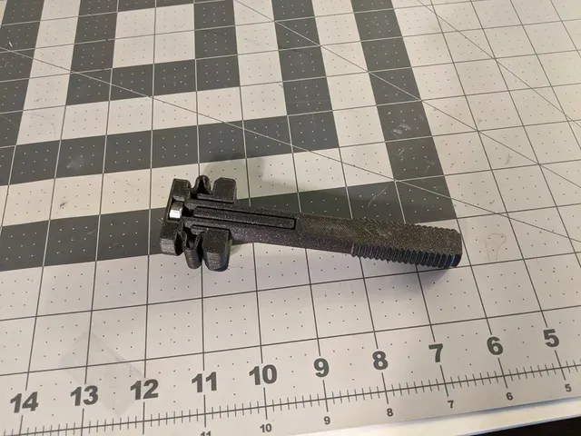 Universal Phone Tripod Mount - normal thickness nut version — Image 4 of 4