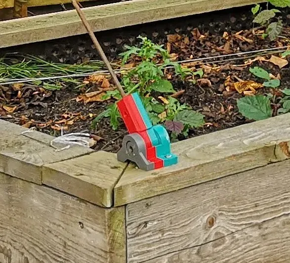 Raised bed foil greenhouse joint adapter/ Hchbeet Gelenkadapter für Folientunnel — Image 2 of 2