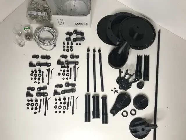 DIY Life-Size Terminator Arm Lamp — Фото 25 из 32