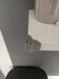 TPU shelf corner protection