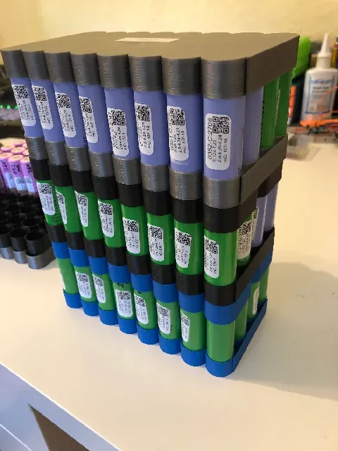 32 x 18650 Lithium Ion Cellholder for storage (Quick Print) Updated Version