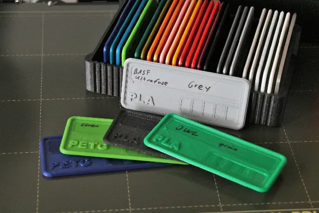 Filament samples - 42 materials — Image 2 of 3