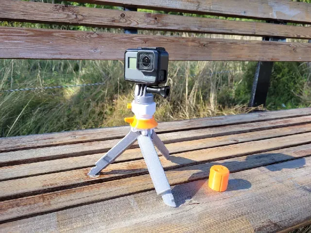 Modular tripod handle — Image 3 of 7