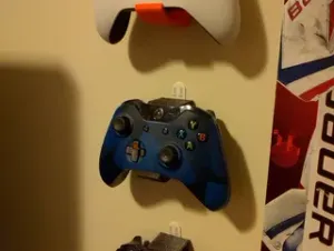 Xbox One, Switch, PS4 Controller Wall Mounts