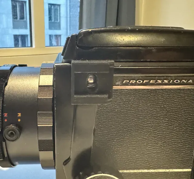 Cold Shoe Adapter for Mamiya RB67 (Left Side Mount)