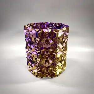 Octahex Ripple Vase