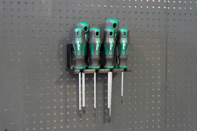 TX Screwdriver Set 6pcs Holder for Wall 058 I for screws or peg board — Фото 3 из 13