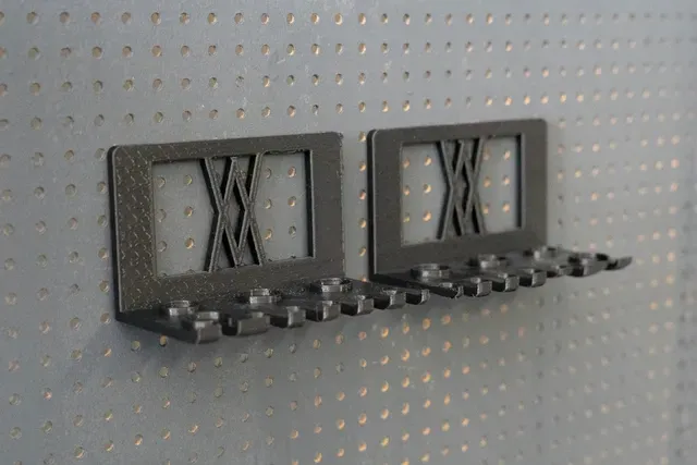 Tool Holder for 18pcs Screwdriver Set 059 I for screws or peg board — Image 4 of 15