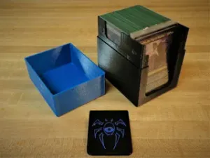 Commander Deck Box with Symbol Insert (MTG)