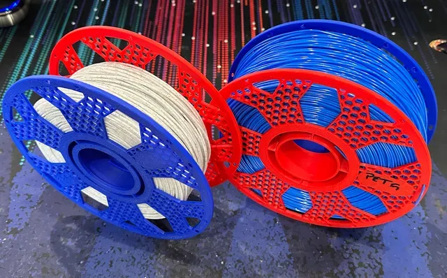 Bambu Lab Reusable Spool Holder Remix Four (Updated) — Фото 2 из 10