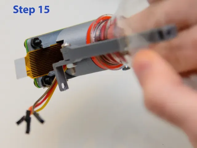 popSCOPE: Pop bottle digital microscope to run your own biological experiments — Фото 30 из 38