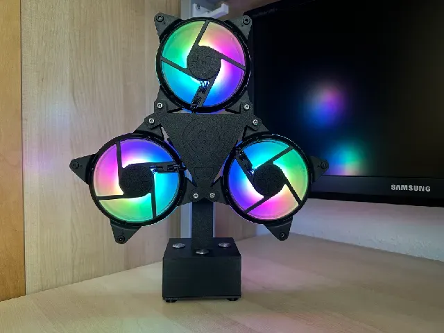 3 x 120mm Arduino controlled RGB LED fan holder — Фото 2 из 8