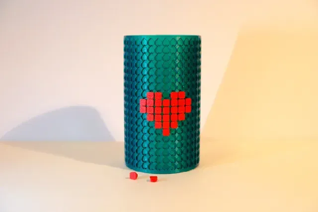 Pixel Vase