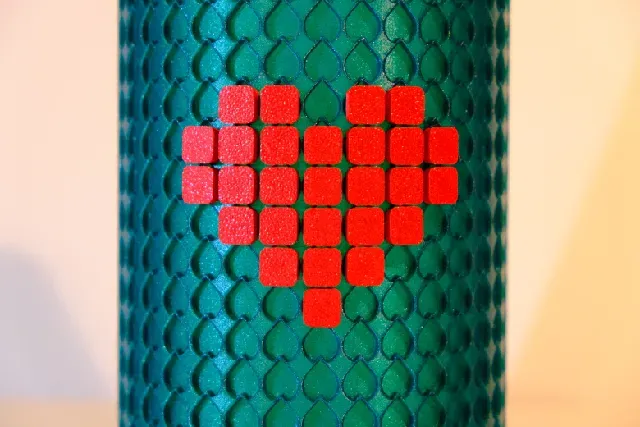 Pixel Vase — Фото 2 из 3