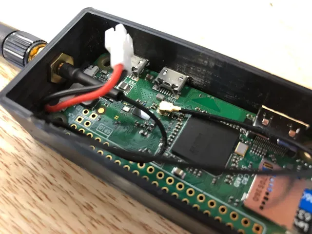 Raspberry Pi Zero W Case and External Antenna (with room for prototyping and battery) — Фото 4 из 6