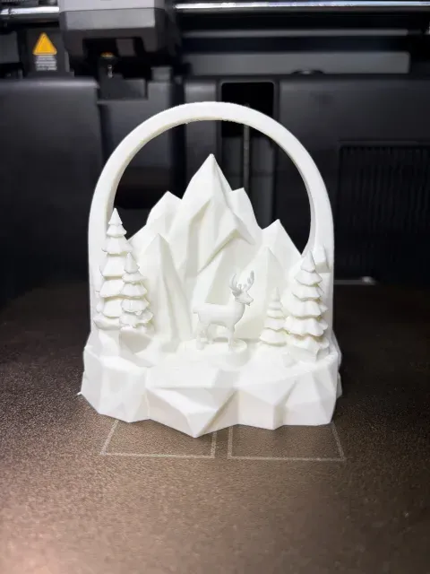 Polygon Mountain Deer-Low Poly Nature Diorama — Фото 2 из 5