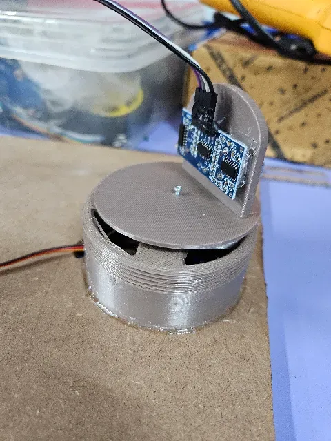 Rotating Ultrasonic Sensor Mount (HC-SR04) with SG90 Servo Housing — Image 2 of 2