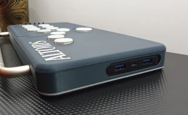 3D Printable Hitbox Controller — Image 3 of 5