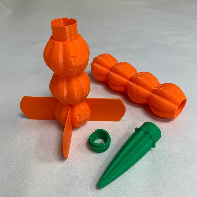 Pumpkin Model Rocket — Image 10 of 10