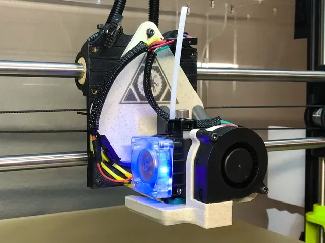 E3D Hemera mount for LulzBot Taz 6