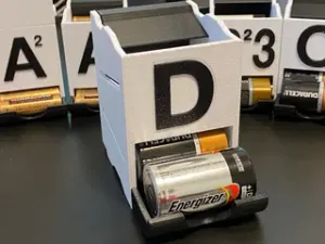Stackable D-Battery Holder