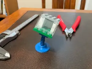 Customizable bobble head with Lego