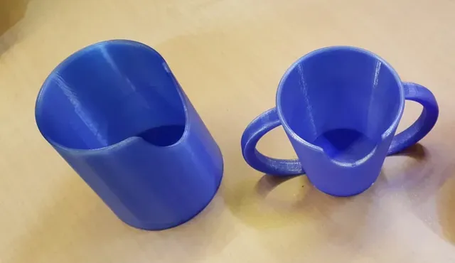 Vaso con escotadura (Cut-out glass)
