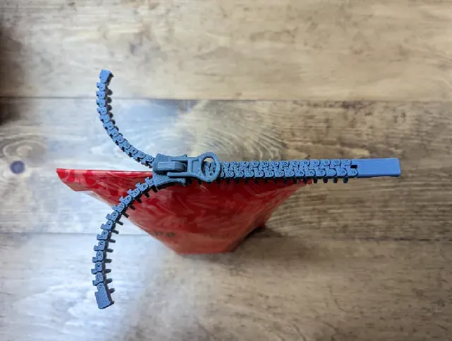 Classic Zipper Pull for Zippy Bag Clip and Zippy Fidget — Image 4 of 4