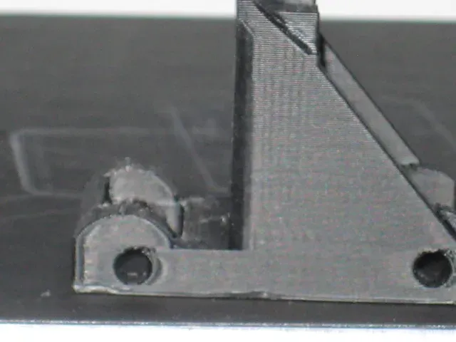 Anti Wobble Z Nut Mount for Lulzbot Taz 4 or 5 Printers — Image 6 of 24