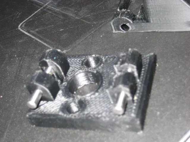 Anti Wobble Z Nut Mount for Lulzbot Taz 4 or 5 Printers — Image 7 of 24