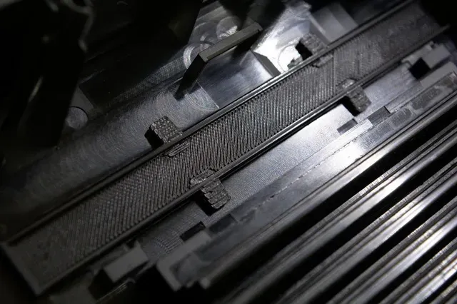 Dell PowerEdge T30 Optical Drive Filler — Image 2 of 6