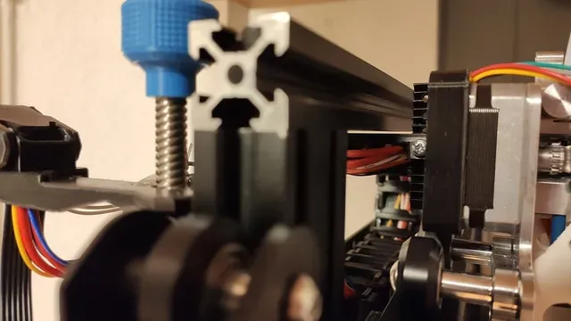 Adjustable Solid Ender3 V2 CableChain Mount for X-Axis (Pancake 22mm Stepper Motor Mount only) — Image 4 of 12